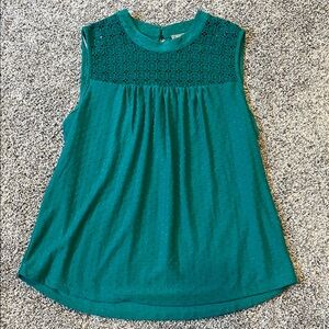 Daniel Rainn Sleeveless Blouse